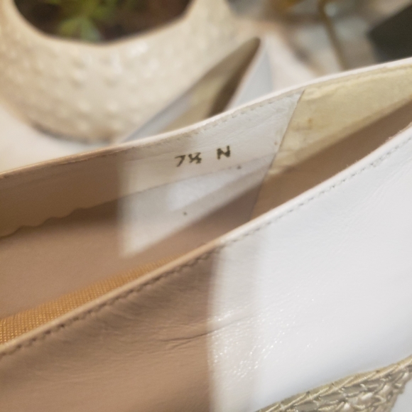 New Andre Assous lace up espadrilles  size 7.5N,  fits 7 - Picture 7 of 7